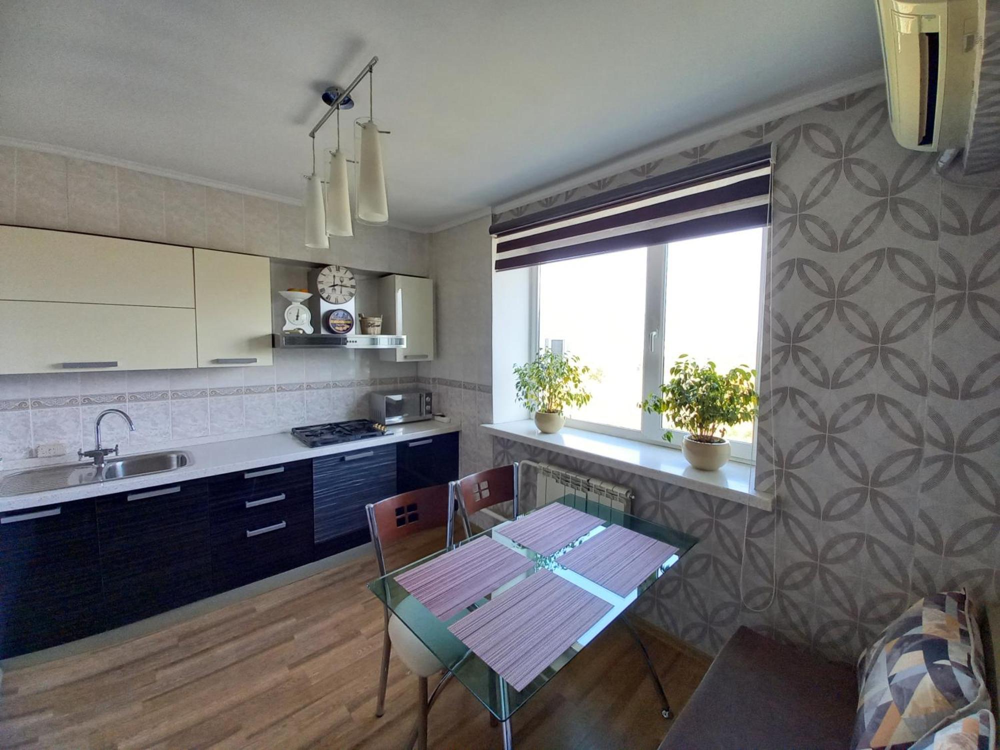 "Картина Горных Вершин" Квартира- "Mountain View" Apartment Alma-Ata Buitenkant foto